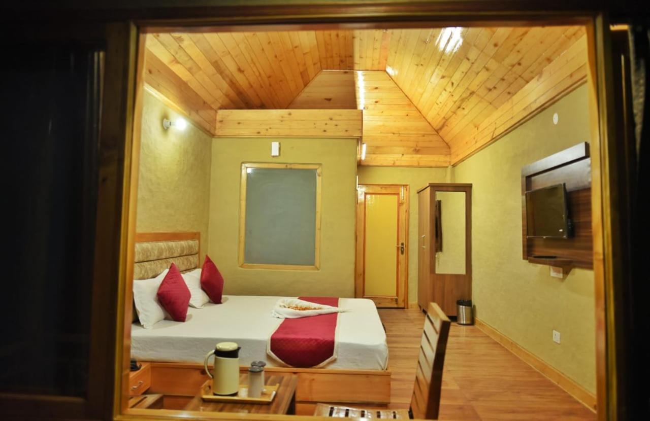 Heavenly Forest Prashar Lake Bagian luar foto